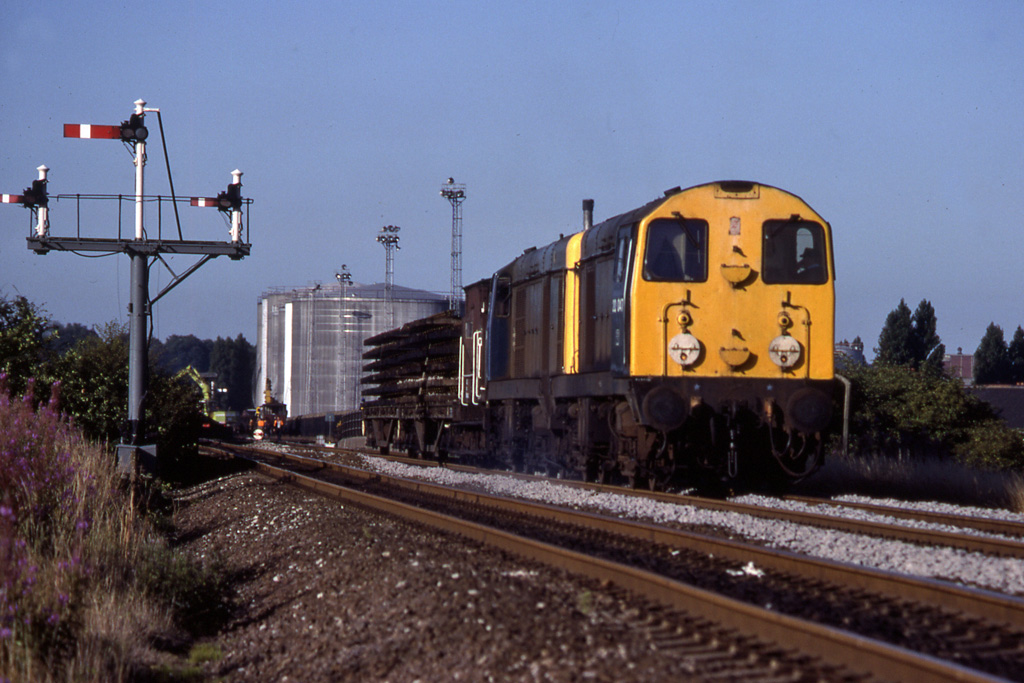 Nos.20047 & 20134 at Rowley Regis