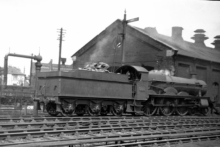 2938 " Corsham Court"