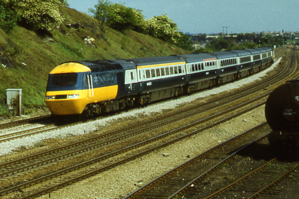 Nos.43189 and 43190 at Kilnhurst, South Yorkshire with HEART-LINE branding