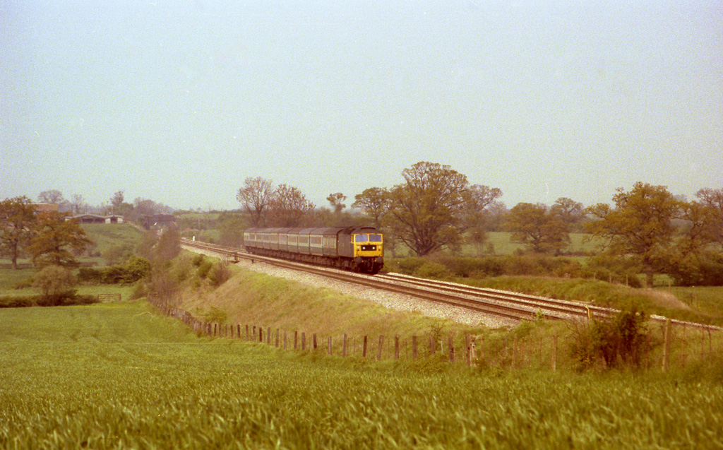Class 47 at Bredicot