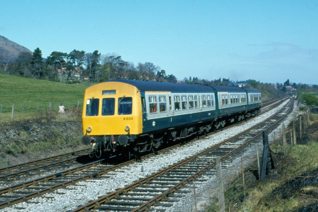 Class 101 dmu at Malvern Wells