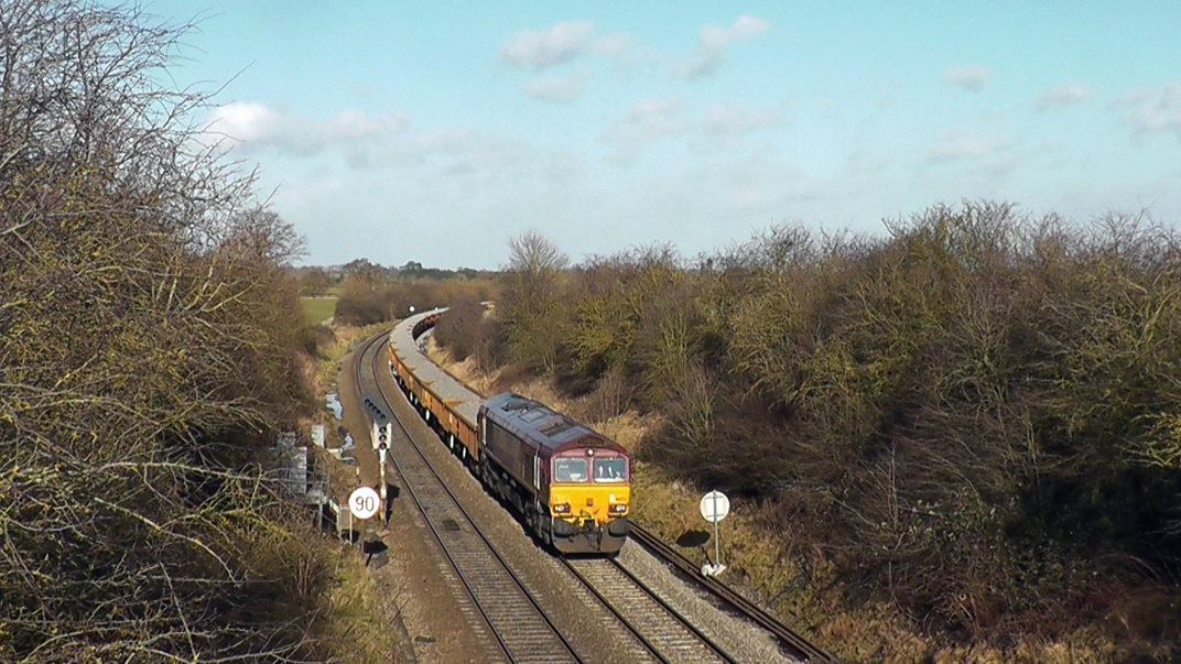 No.66125 at Abbotswood