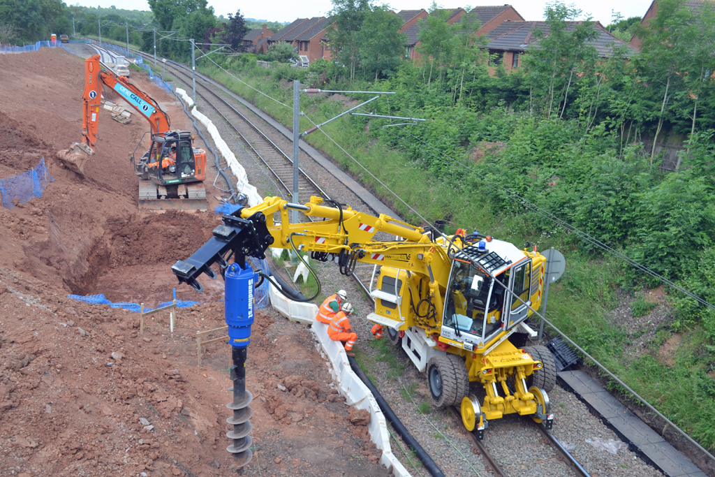 Van Elle Rail Piling Machine